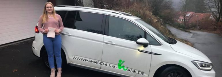 Glückwunsch Livia und eine rutschfreie Fahrt wünsche ich dir 😊👍